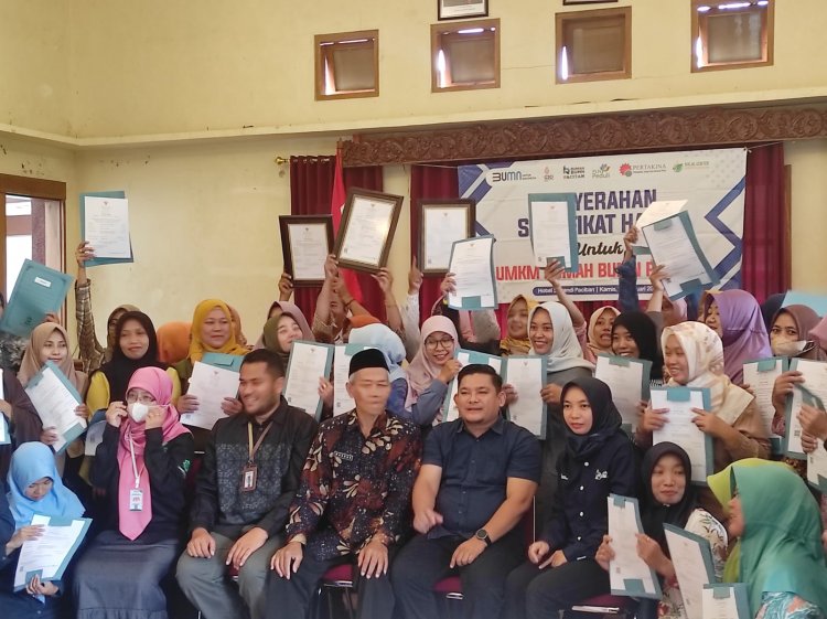 Penyerahan 50 Sertifikat Halal dan Pembekalan: KC HCCM Pacitan Berkolaborasi dengan Rumah BUMN
