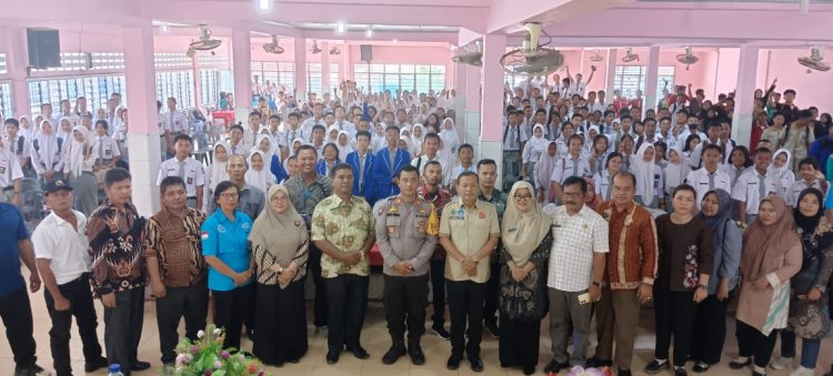 6 SEKOLAH SMA/SMK DI SIMALUNGUN CABDIS WILAYAH VI MELAKSANAKAN SOSIALISASI SEKOLAH BERSINAR  PENCEGAHAN PERUNDUNGAN DAN JUDI ONLINE