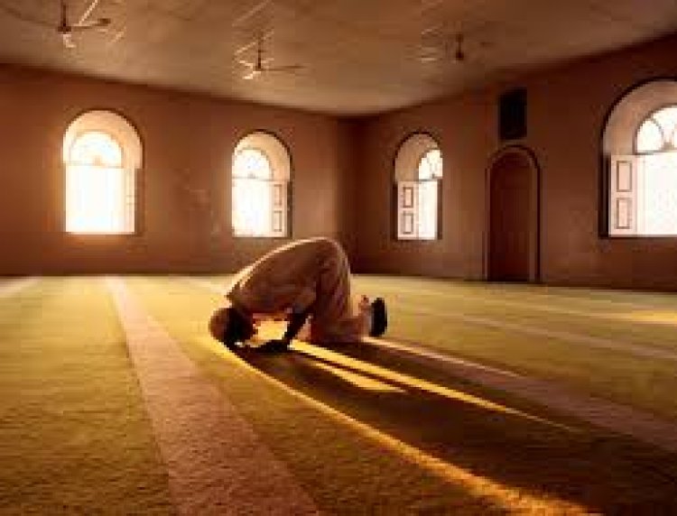 Sholat Taubat: Memperbaiki Diri dan Mendekatkan Diri kepada Allah